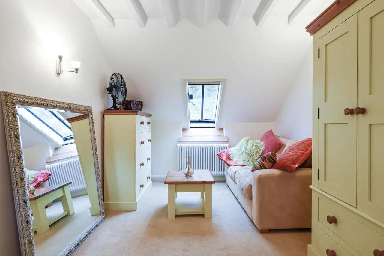 Converted Chapel, Stunning Sea & Mountain Views! Penmaen-mawr Dış mekan fotoğraf